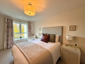 Photo 21- click for photo gallery